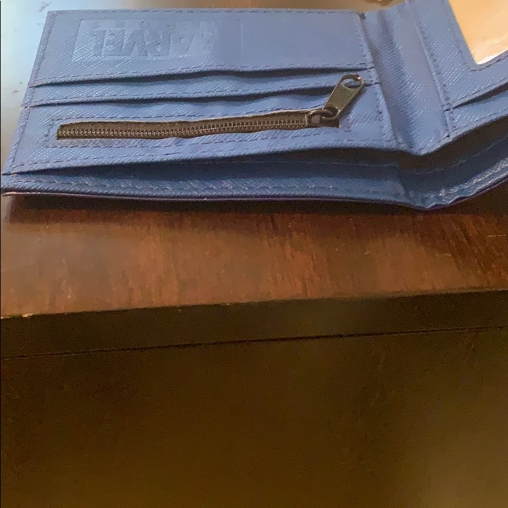 Wallet - Picture 4 of 4